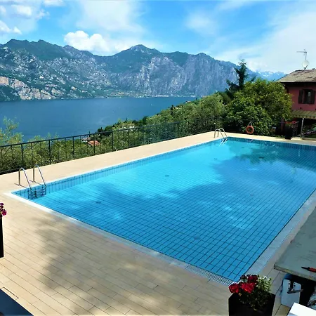 Cesare By Facchinelli - Lux Appartamento Malcesine