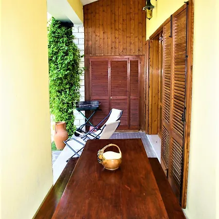 Cesare By Facchinelli - Lux Apartment Malcesine